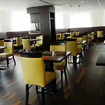Plaza Premium Hotel