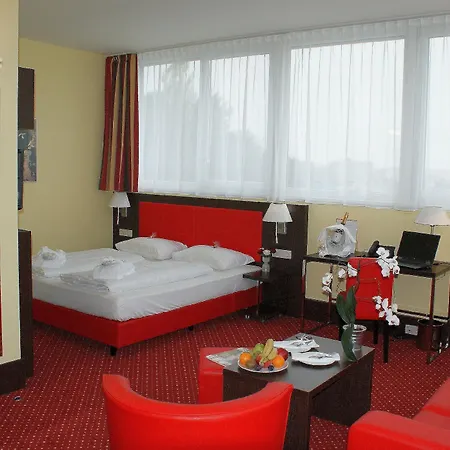 Otel Western Amedia Art
