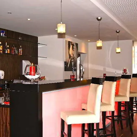 Western Amedia Art Otel 4*