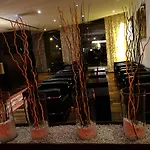 Ξενοδοχείο Plaza Premium 4*