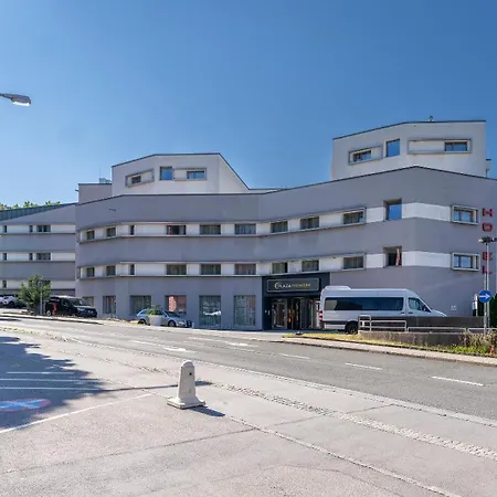 Plaza Premium 4* Salzbourg