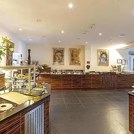 Plaza Premium Hotel Salzburgo