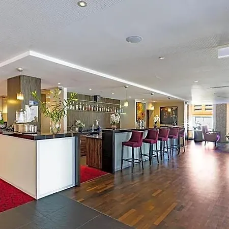 Hotel Plaza Premium