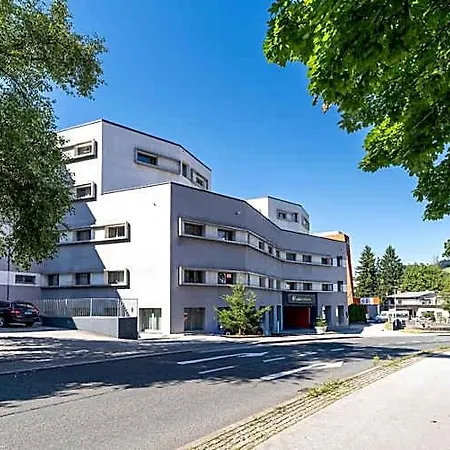 Plaza Premium Salzburgo