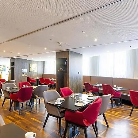 Plaza Premium 4* Salzburgo