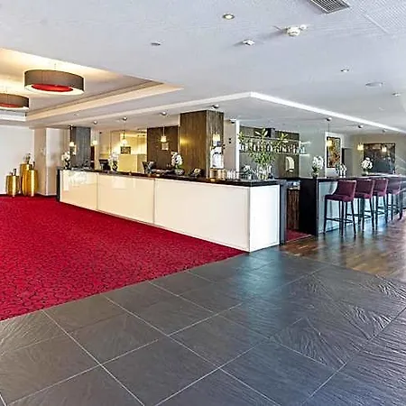 Plaza Premium 4* Salzburgo