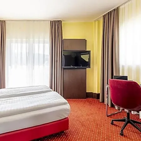 Plaza Premium 4* Salzburgo