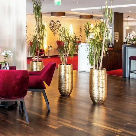 Plaza Premium Hotel