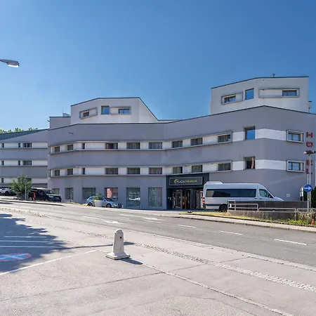 Plaza Premium Salzburg