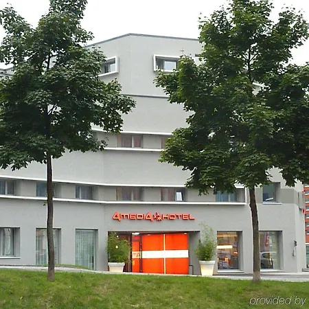 Western Amedia Art Hotel