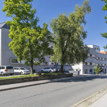 Plaza Premium Salzburg